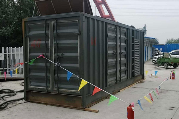 南木林发电机租赁空气滤清器多久更换一次？