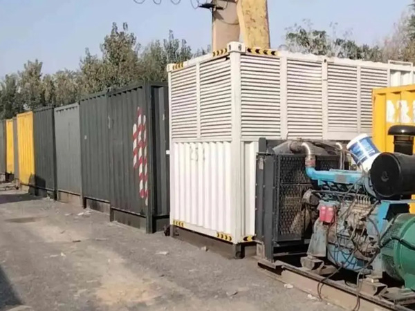 南木林200KW柴油发电机机组每小时油耗是多少？