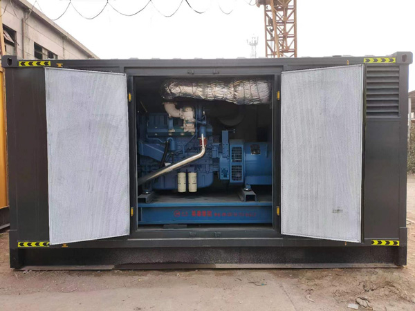 南木林柴油发电机组的电瓶应该如何选择？