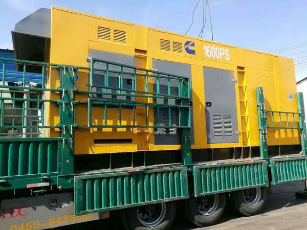 南木林测量水冷式机油散热器密封件尺寸时的注意事项有哪些？