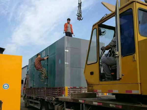 南木林更换水冷式机油散热器密封件的操作流程是怎样的？